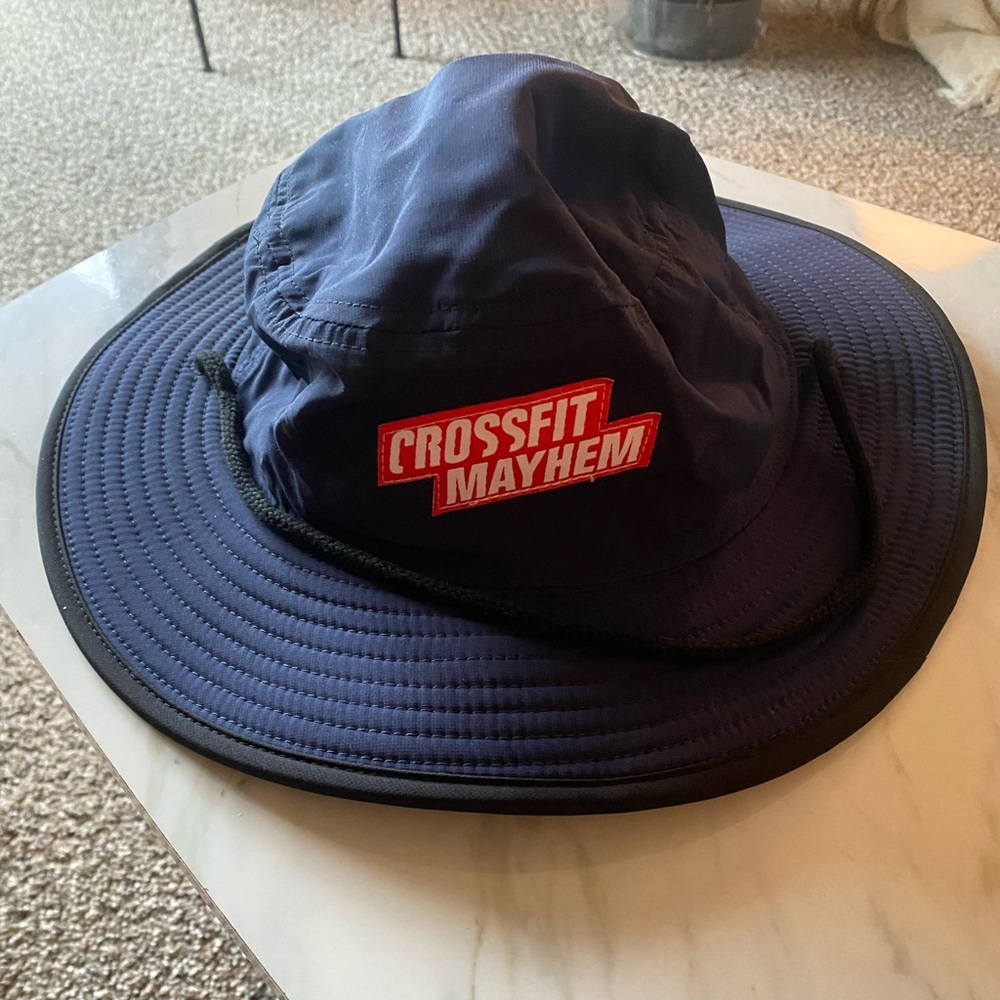 CrossFit Mayhem boonie hat. Size L/XL. Never worn